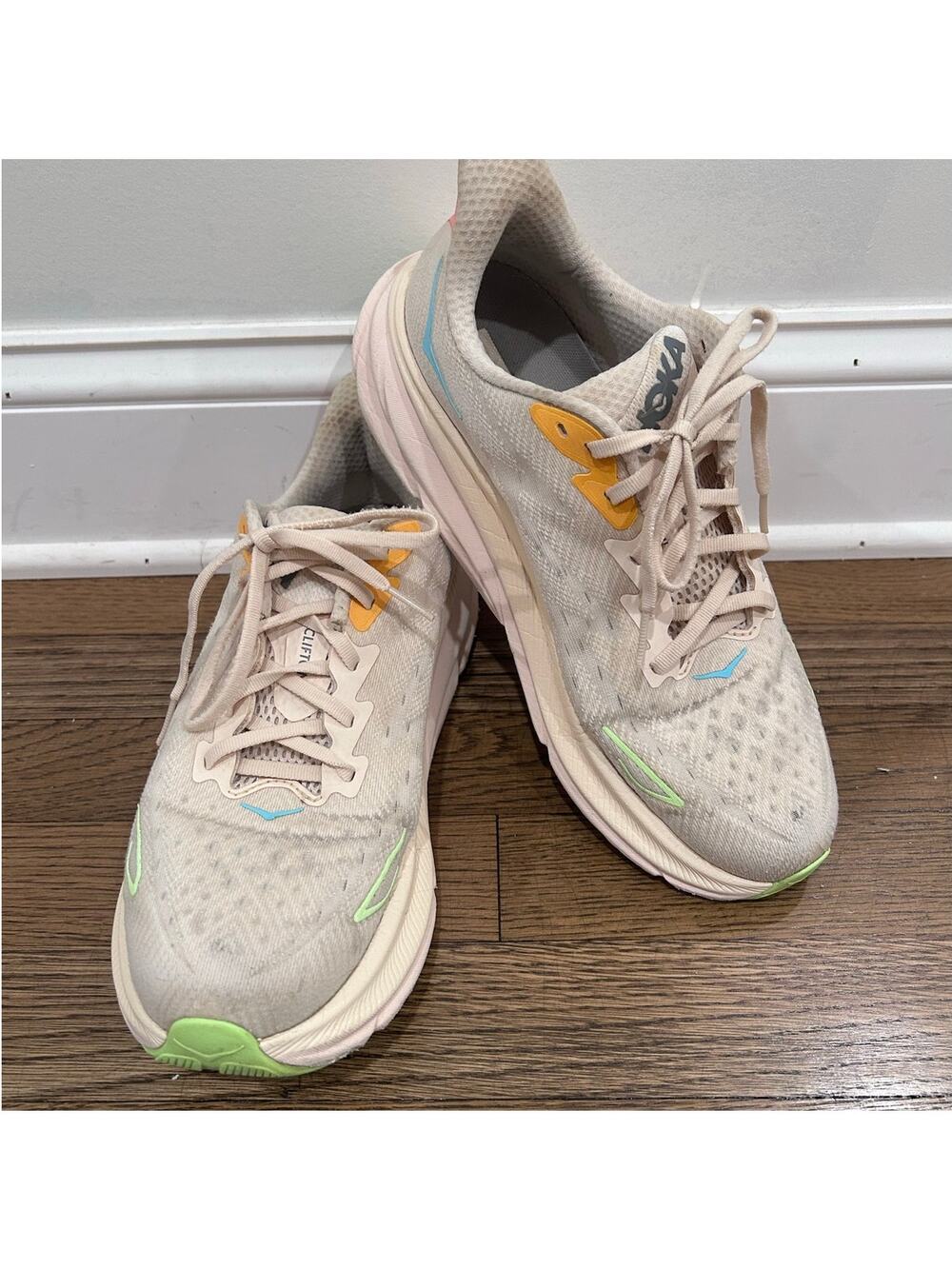 Hoka One One Clifton 9 Vanilla Road Running Sneaker Women10.5 Activewear Outdoor